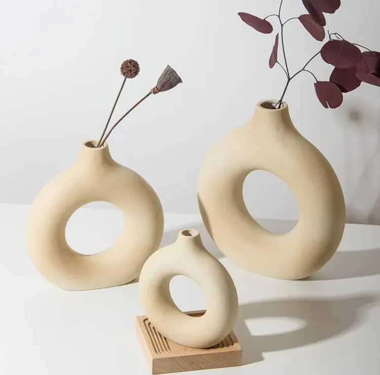 Round Vase Decoration Creative Ceramic Crafts WEM Support (www.WEM.support)